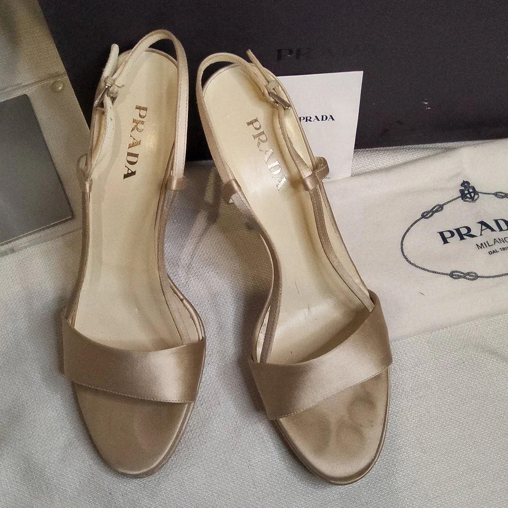 Prada Raso Sabbia champagne satin platform peep toe sandals pumps heels shoes - Picture 2 of 9